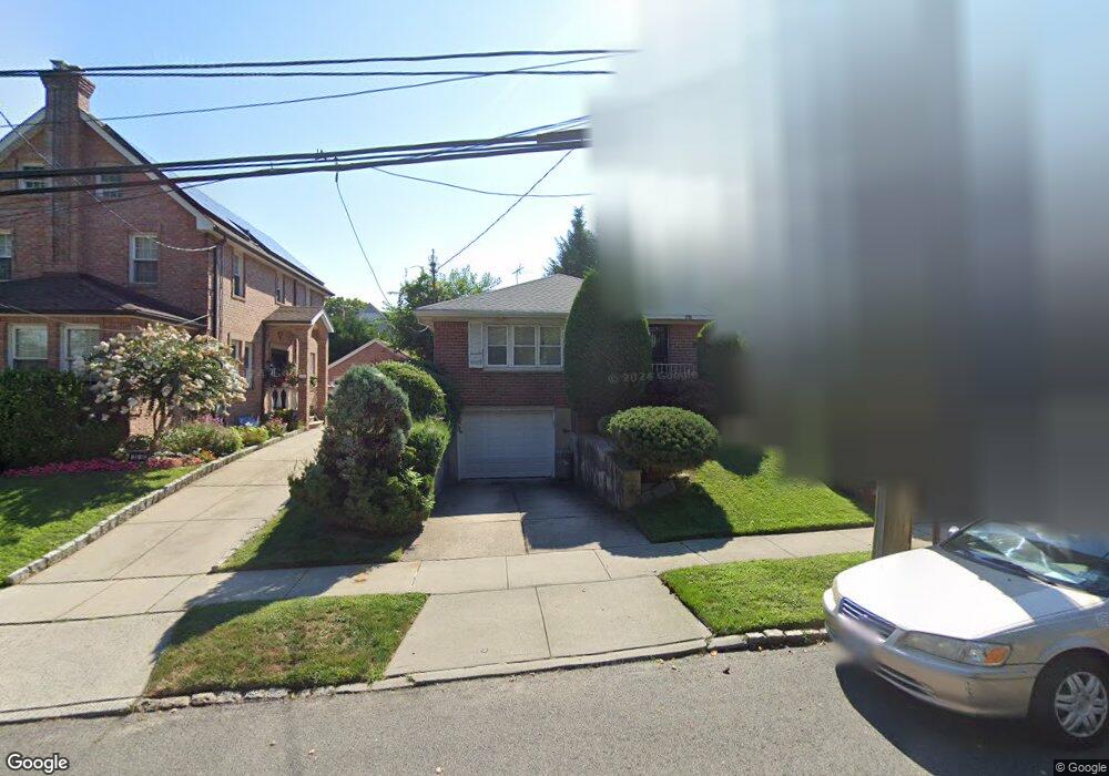 3319 169th St, Flushing, NY 11358 - photo 1