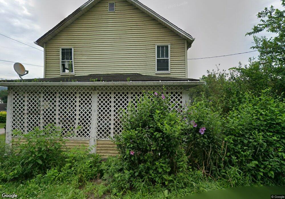 803 Mckinley Ave, East Vandergrift, PA 15629 - photo 1