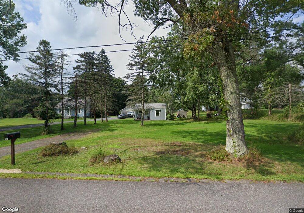 491 Rowland Rd, Greeley, PA 18425 - photo 1