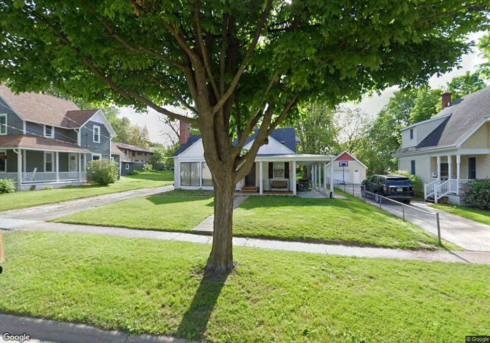 306 N Maple St, Flushing, MI 48433 - photo 1