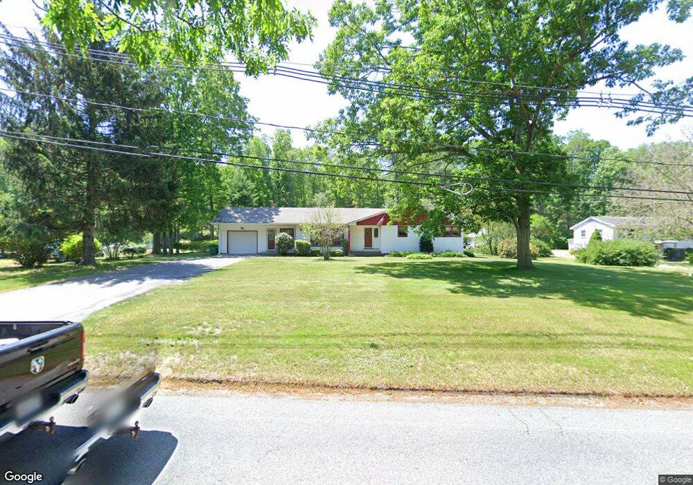 391 River Rd, Uxbridge, MA 01569 - photo 1