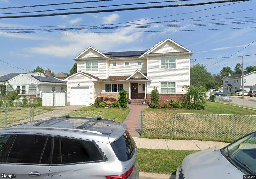 69 Doris Ave, Franklin Square, NY 11010 - photo 1