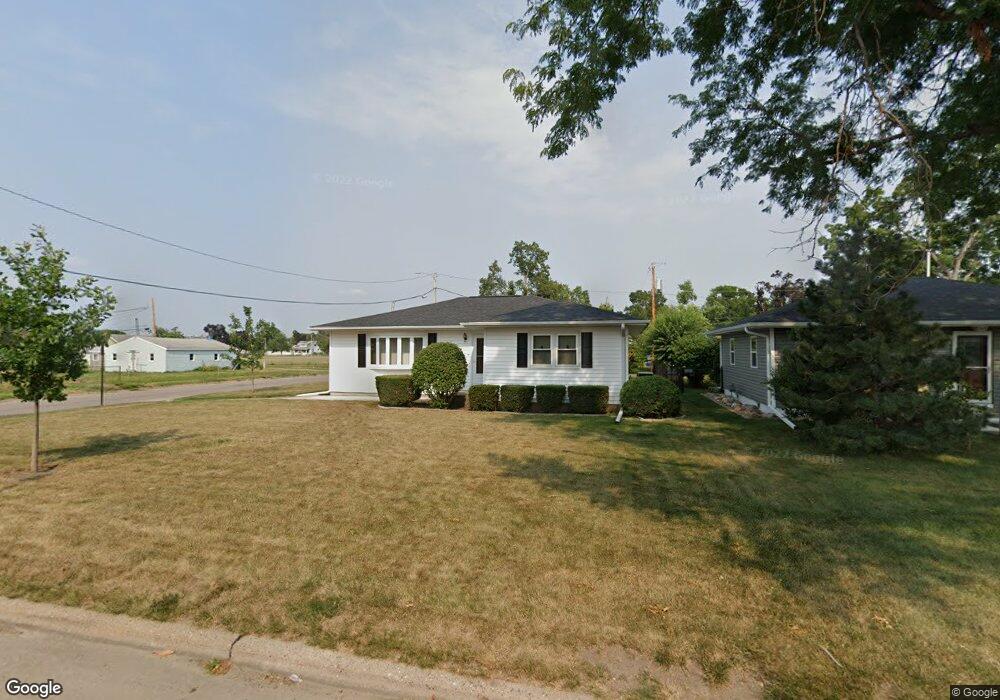 1901 Mallory St SW, Cedar Rapids, IA 52404 - photo 1