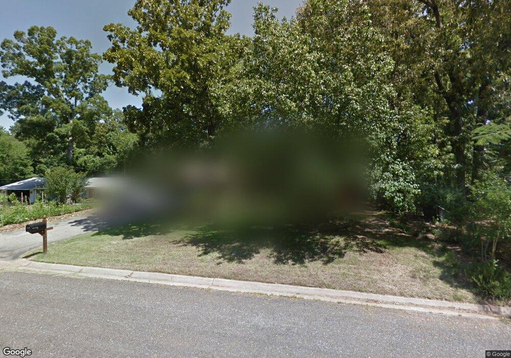 525 525 Camp St, Kilgore, TX 75662 - photo 1