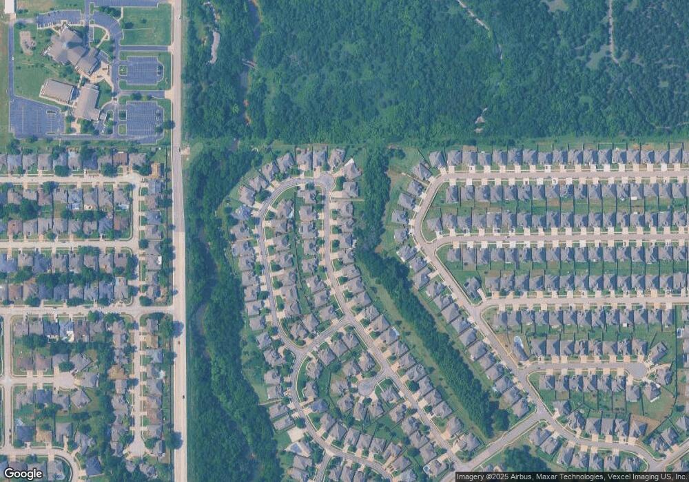 19816 Crest Ridge Dr, Edmond, OK 73012 - photo 1