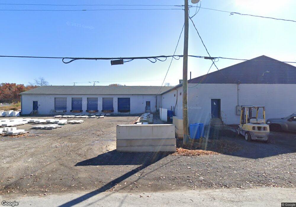 1722 Harding Ave, Waynesboro, VA 22980 - photo 1