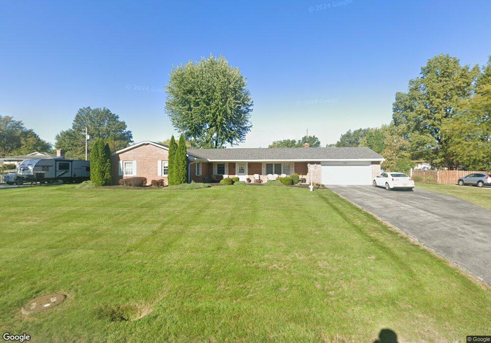1542 Putters Ln, Lima, OH 45805 - photo 1