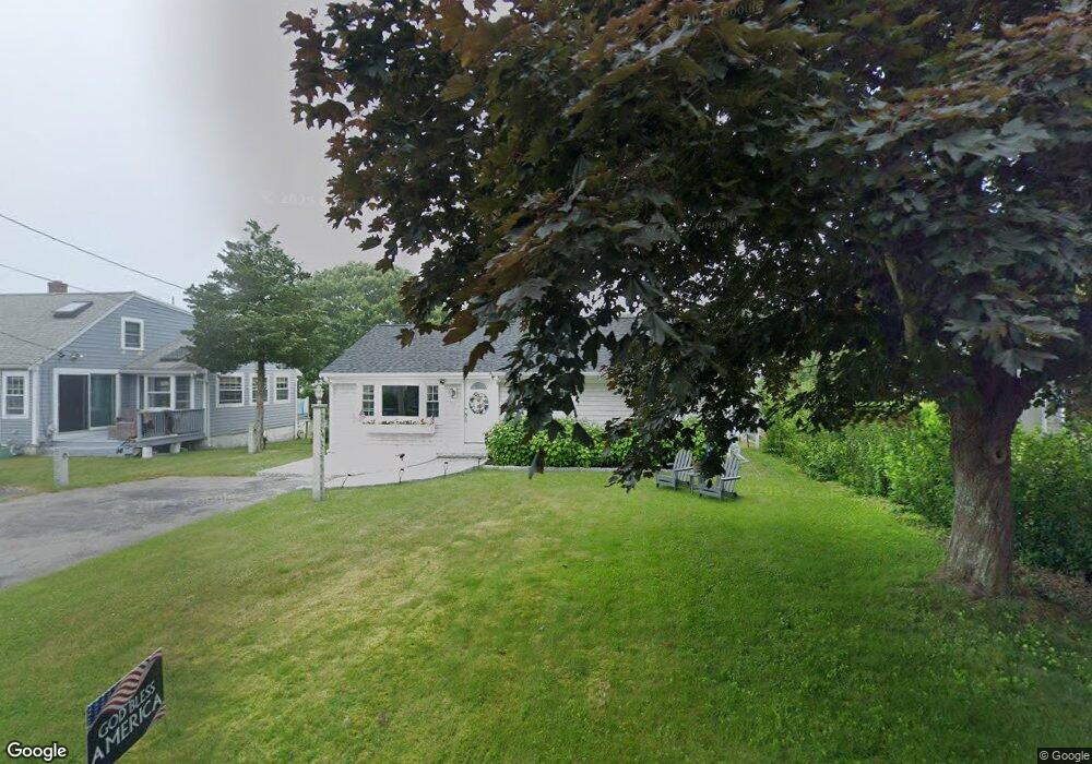 84 Gilder Rd, Buzzards Bay, MA 02532 - photo 1