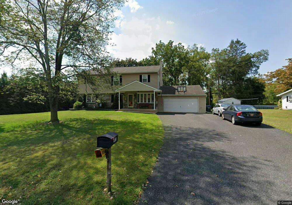 902 Bent Rd, Hatfield, PA 19440 - photo 1