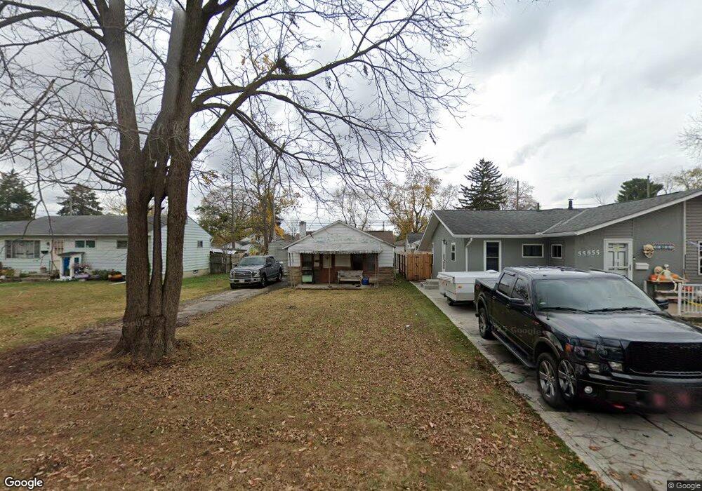 561 Erickson Ave, Columbus, OH 43213 - photo 1