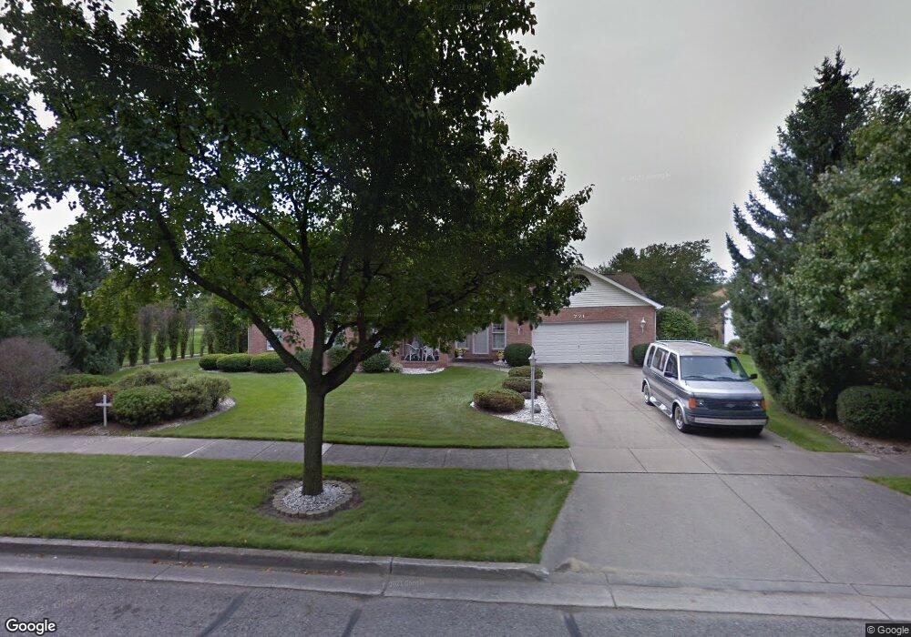 771 Wren Rd, Frankenmuth, MI 48734 - photo 1