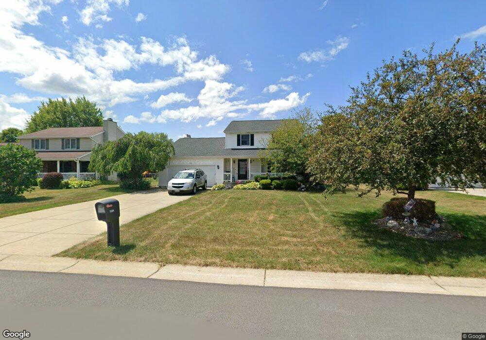 7224 Balla Dr, North Tonawanda, NY 14120 - photo 1