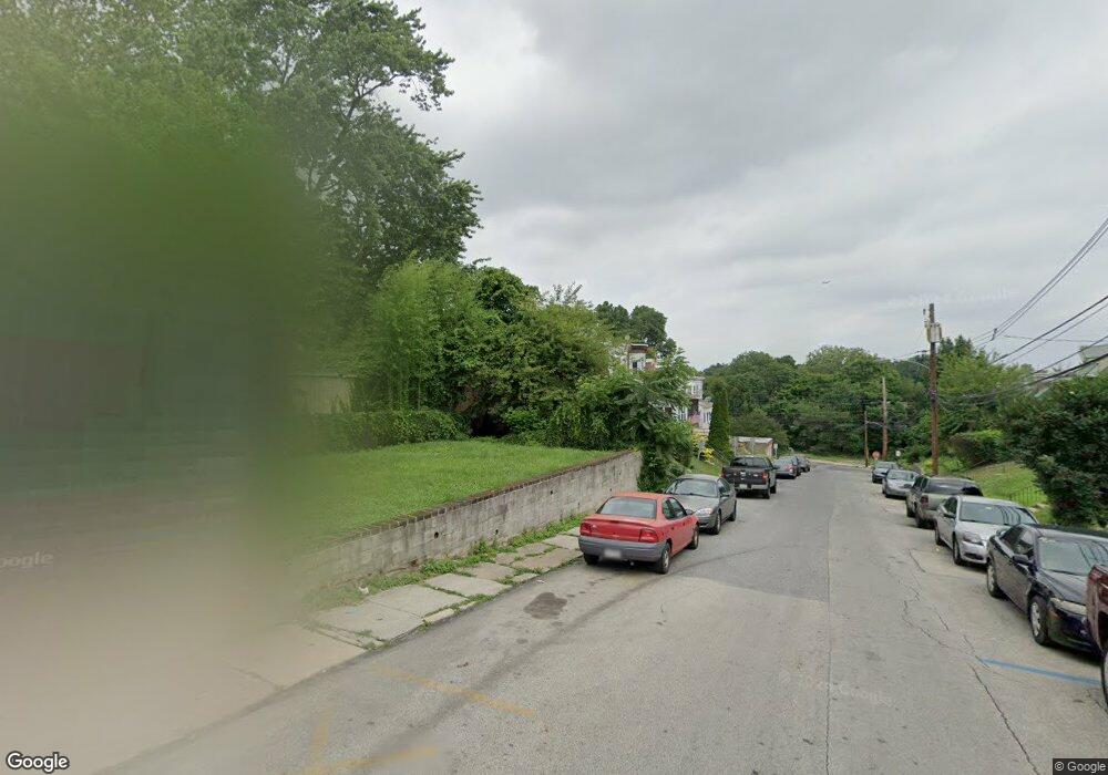 216 Hamilton Ave, Darby, PA 19023 - photo 1