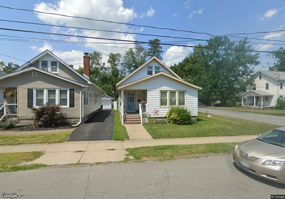 202 Pleasantview Ave, Schenectady, NY 12302 - photo 1