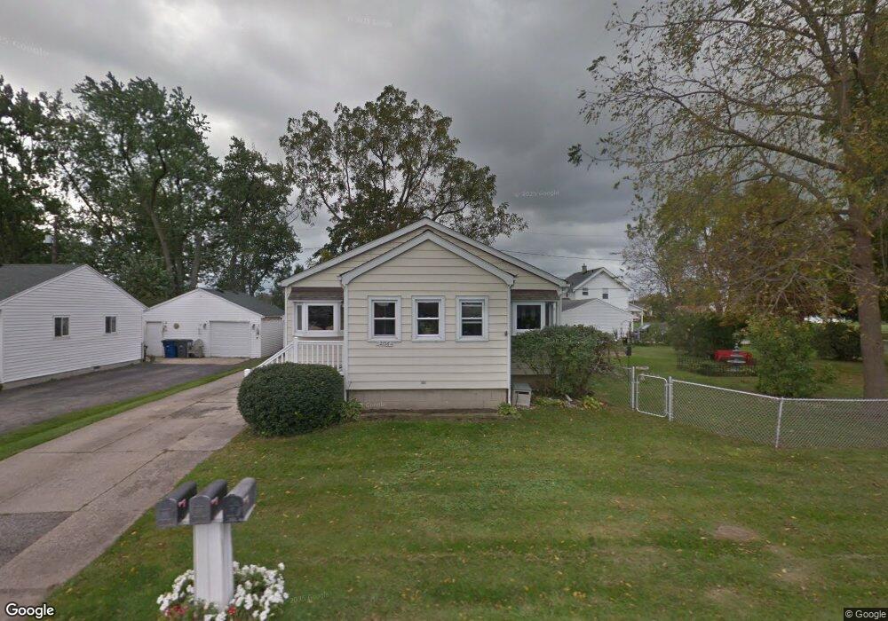 2136 Hoops Dr, Toledo, OH 43611 - photo 1