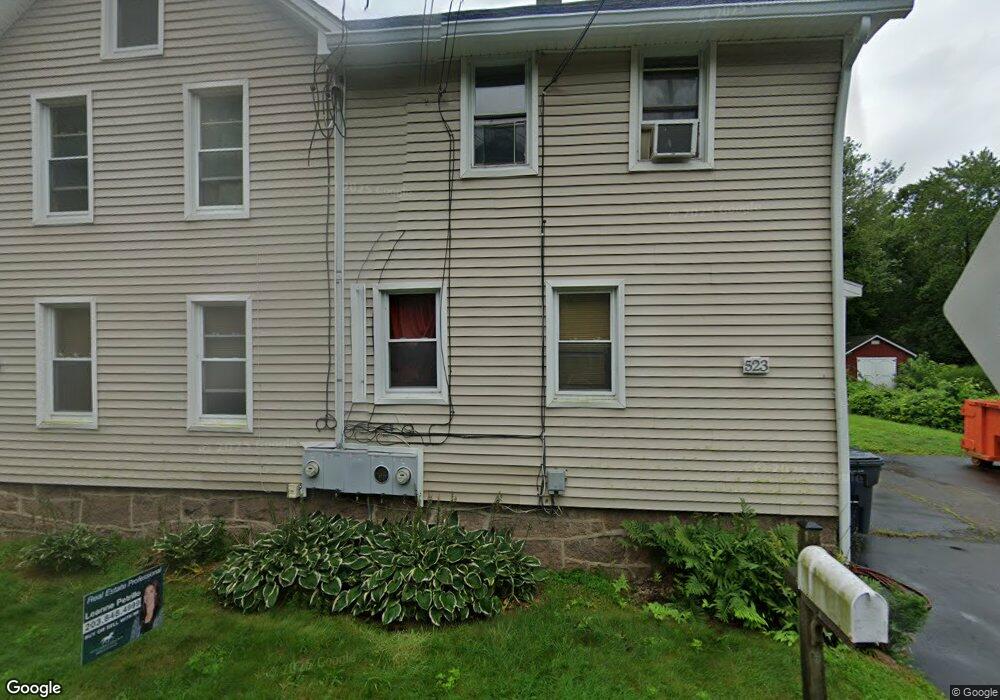 525 Leetes Island Rd unit b, Branford, CT 06405 - photo 1