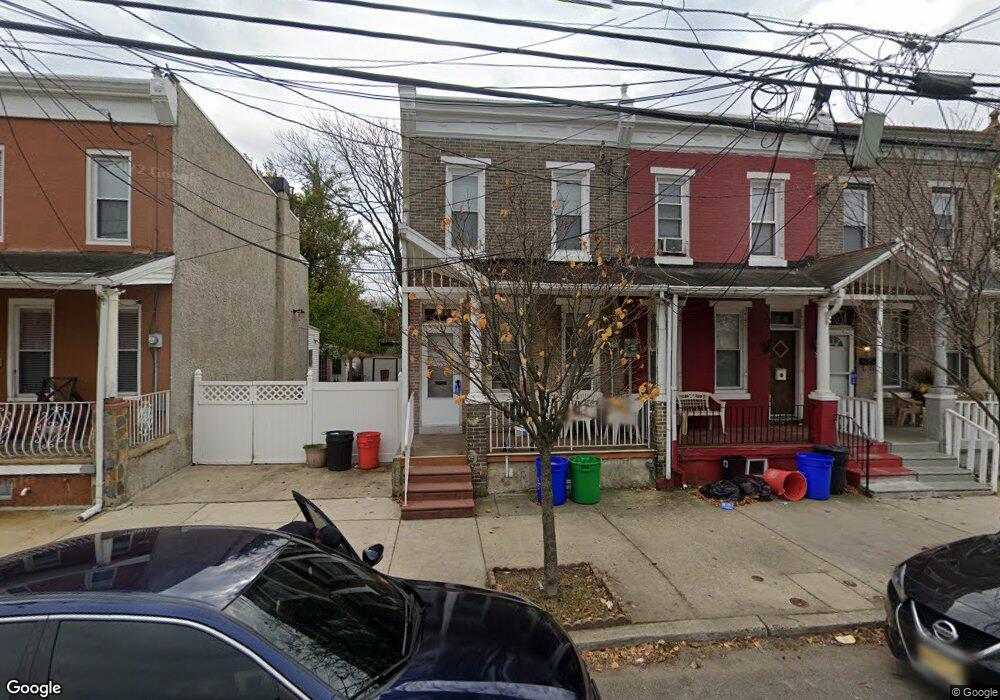 422 Mechanic St, Camden, NJ 08104 - photo 1