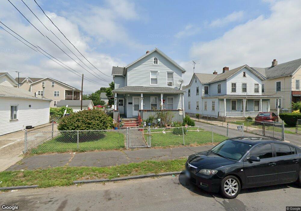 109 Deacon St unit 2, Bridgeport, CT 06607 - photo 1