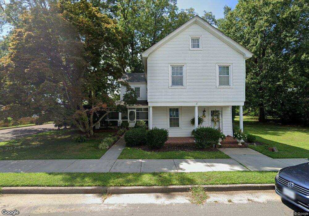 1105 Kirby St, West Point, VA 23181 - photo 1