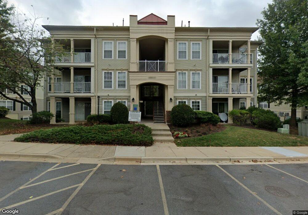 18815 Sparkling Water Dr unit 4, Germantown, MD 20874 - photo 1