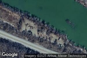 1522 New River Rd, Hinton, WV 25951