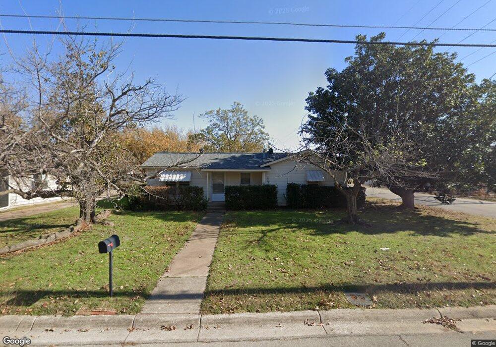 200 Souder Dr, Hurst, TX 76053 - photo 1