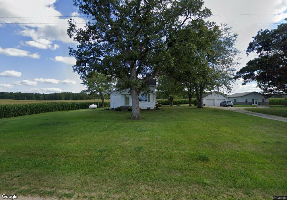 1122 E 700 S, Berne, IN 46711 - photo 1