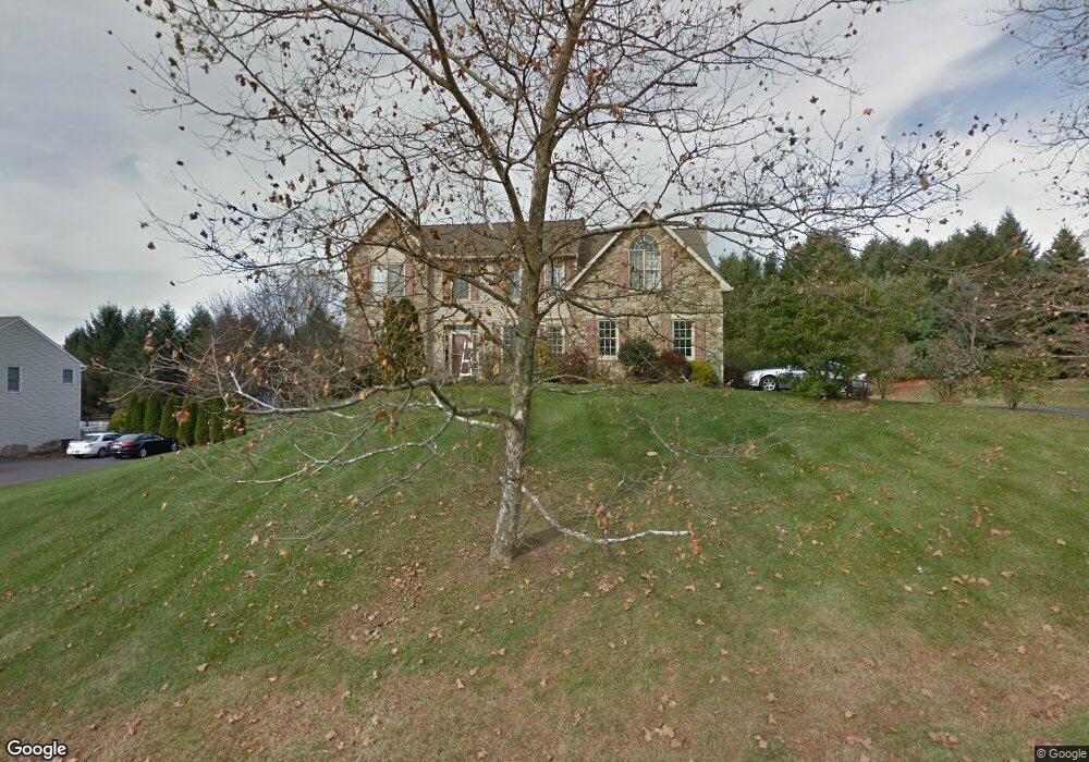 9 Oneida Ct, Chester Springs, PA 19425 - photo 1