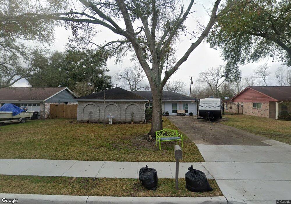 2706 Westfield St, Alvin, TX 77511 - photo 1