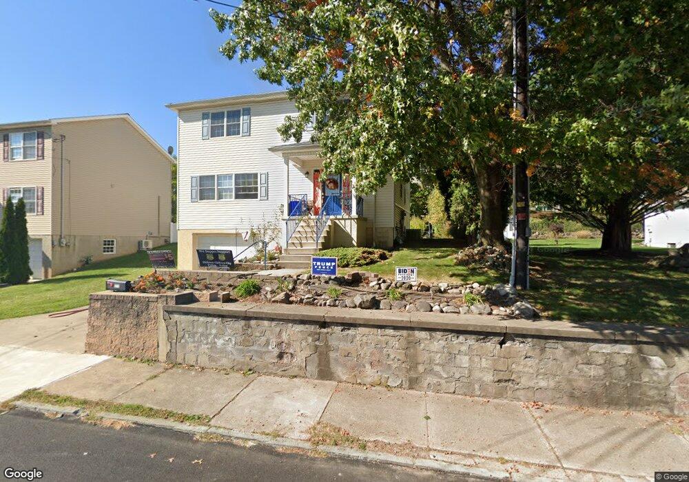 921 Lincoln St, Scranton, PA 18519 - photo 1