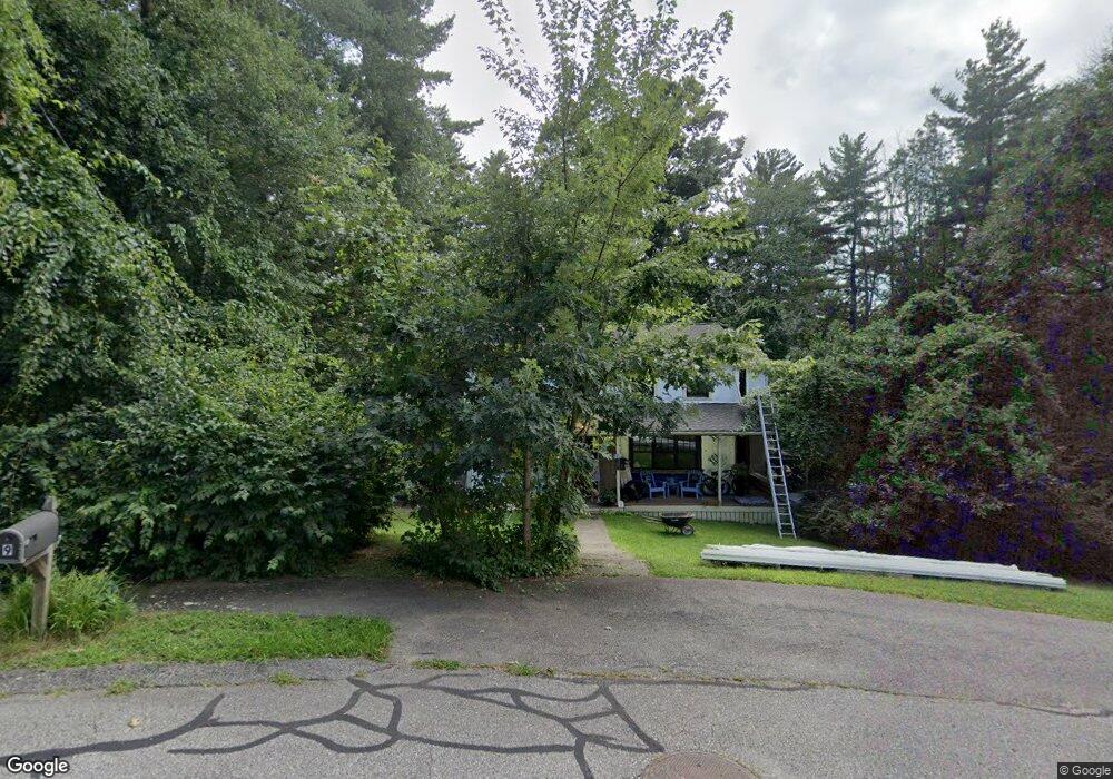 9 Hilltop Cir, Medfield, MA 02052 - photo 1