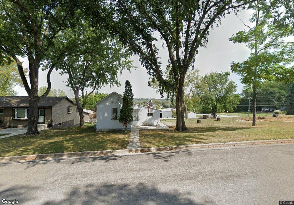 1204 N Spring St, New Ulm, MN 56073 - photo 1