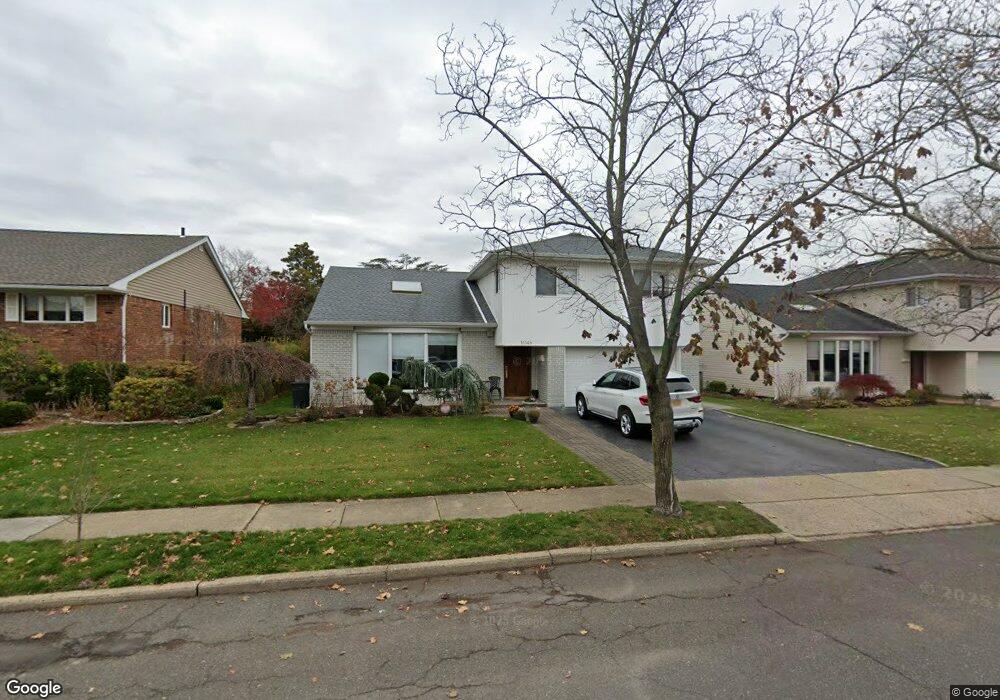 1048 Cedarhurst St, Valley Stream, NY 11581 - photo 1