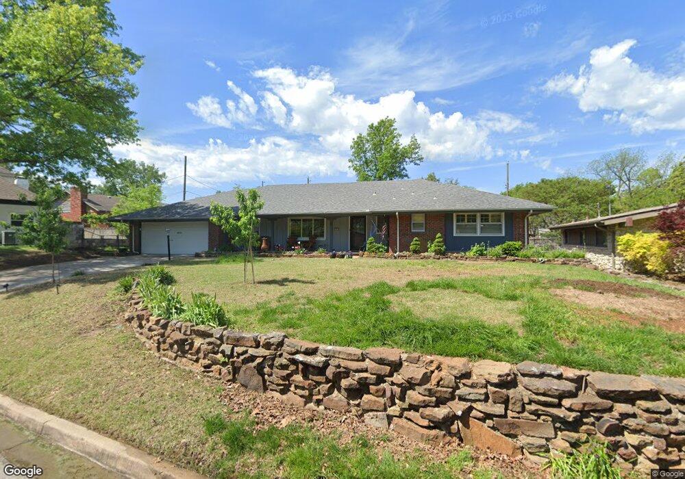 3923 E 60th St, Tulsa, OK 74135 - photo 1