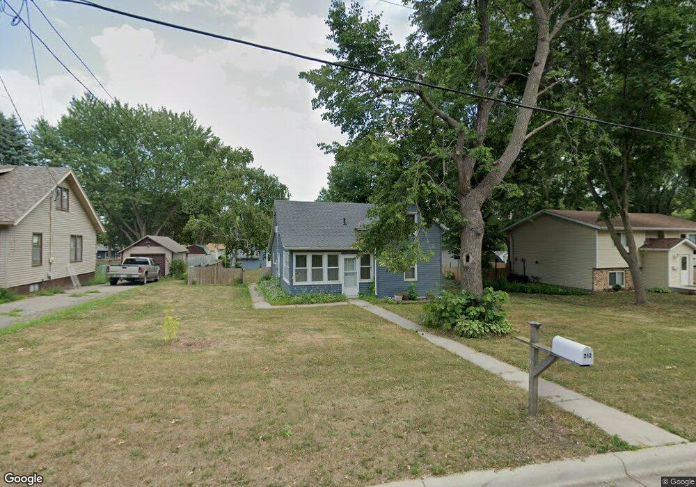 212 8th Ave S, Sauk Rapids, MN 56379 - photo 1