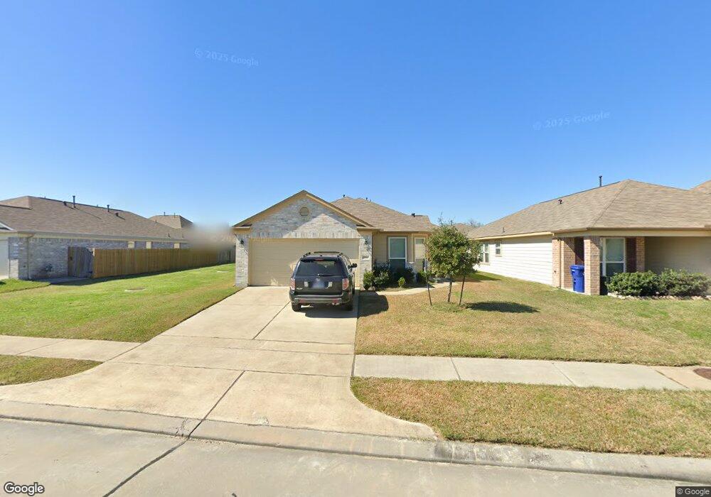 13501 E Red Birch Cir, Houston, TX 77038 - photo 1