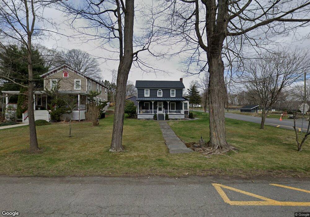 214 E Catharine St, Milford, PA 18337 - photo 1