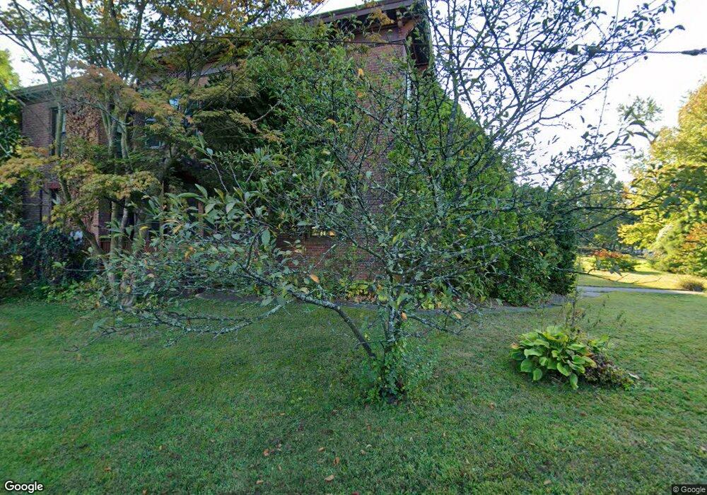 219 Elm St, Northampton, MA 01060 - photo 1