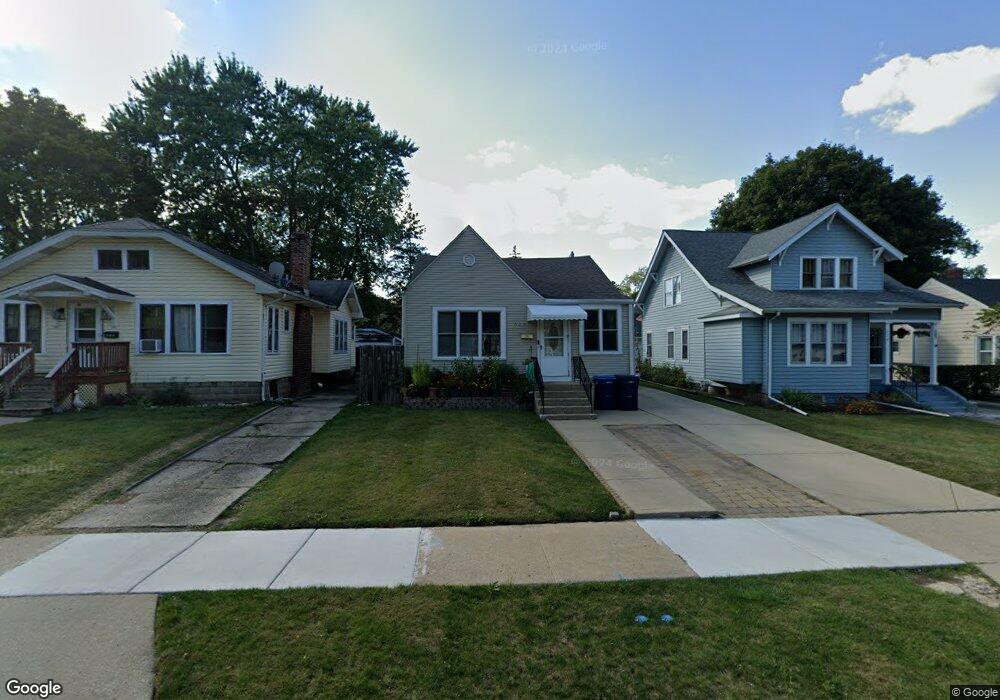 626 Judge Ave, Waukegan, IL 60085 - photo 1