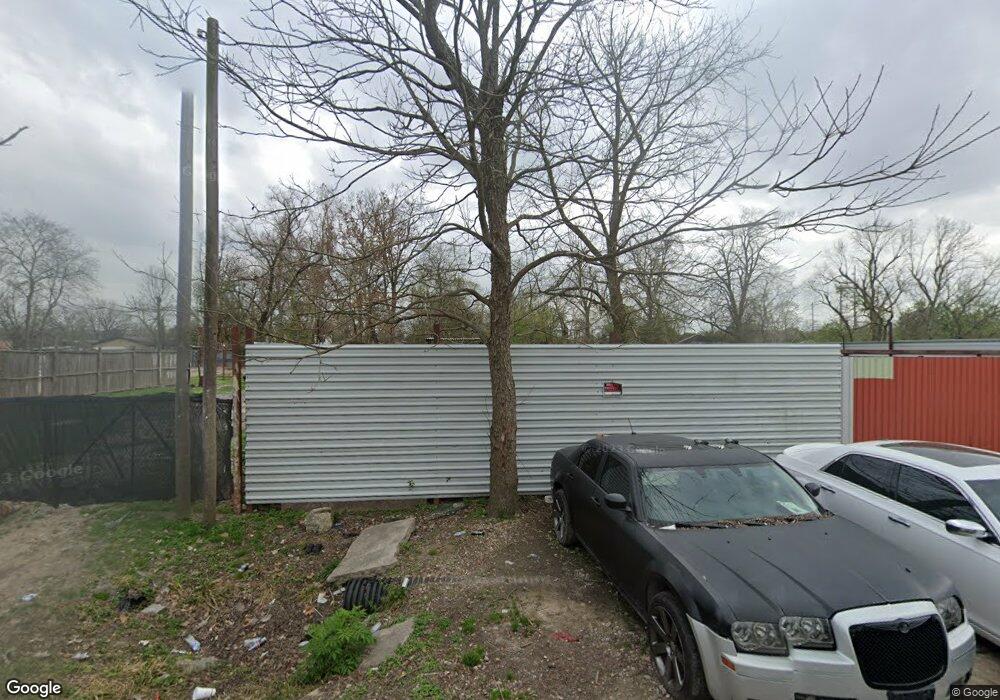 1027 Glen Ave, Houston, TX 77088 - photo 1