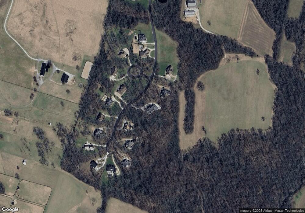 6095 Hidden Away Ln, Versailles, KY 40383 - photo 1