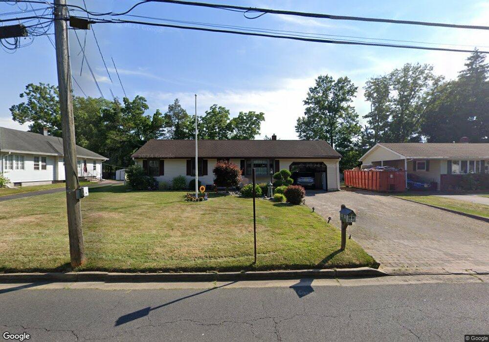 19 Middlesex Rd, Matawan, NJ 07747 - photo 1