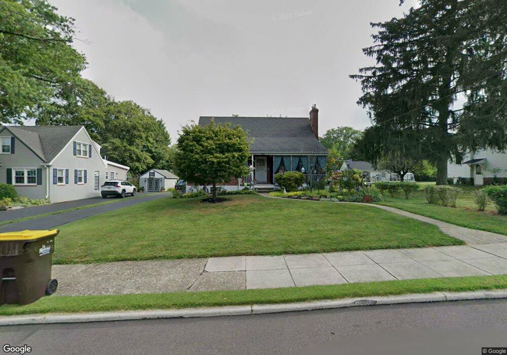 211 S 5th St, North Wales, PA 19454 - photo 1