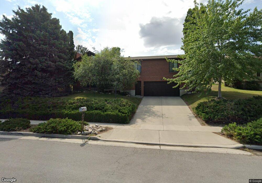 8347 Mesa Dr, Sandy, UT 84093 - photo 1