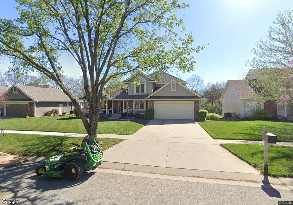 3522 SW Spring Hill Dr, Topeka, KS 66614 - photo 1