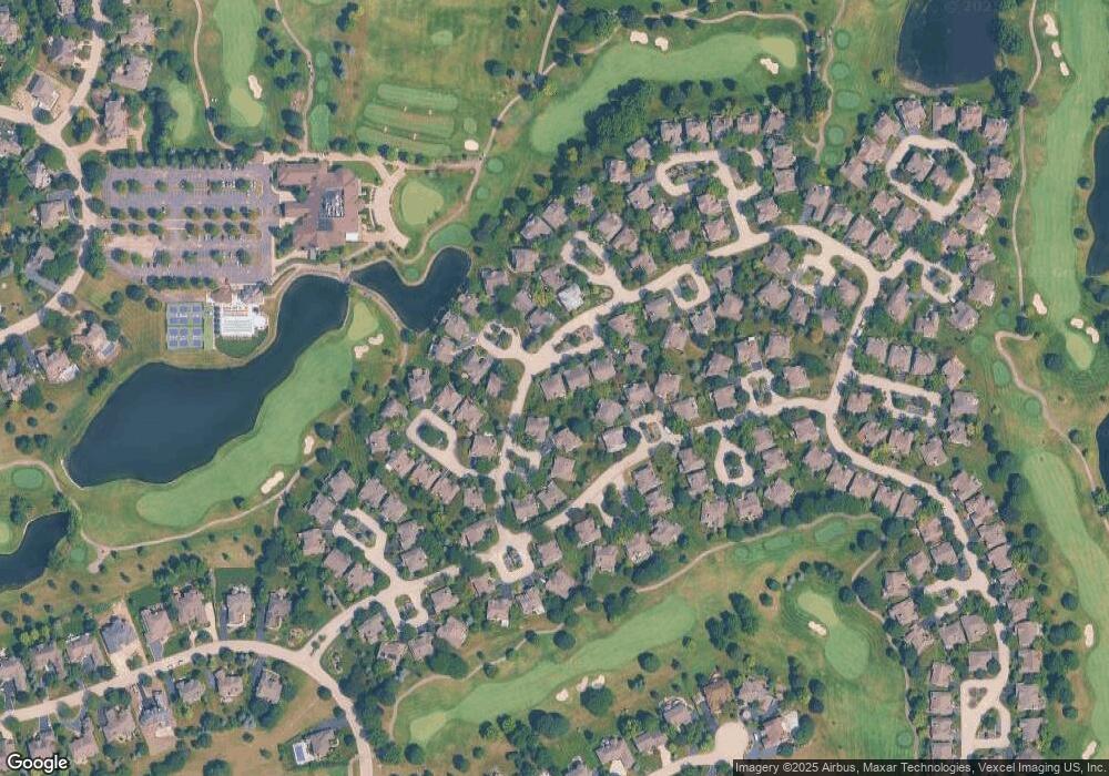 2 Tamarisk Ct, Lake In the Hills, IL 60156 - photo 1