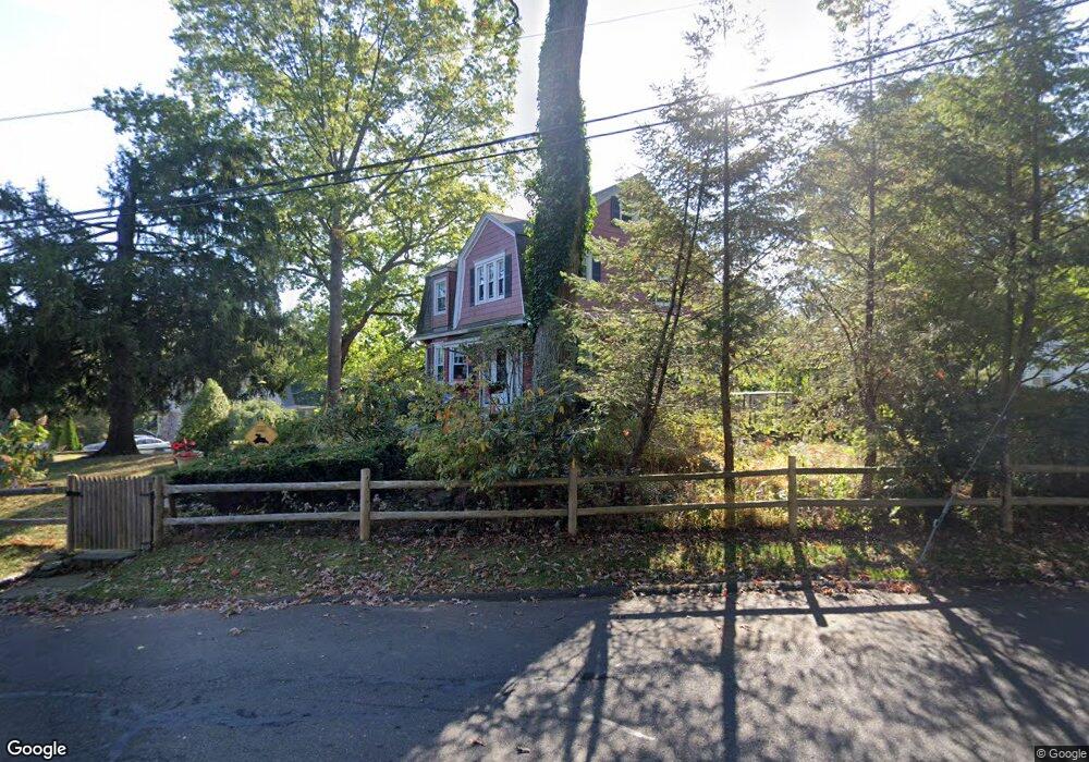 141 Oak St, New Canaan, CT 06840 - photo 1