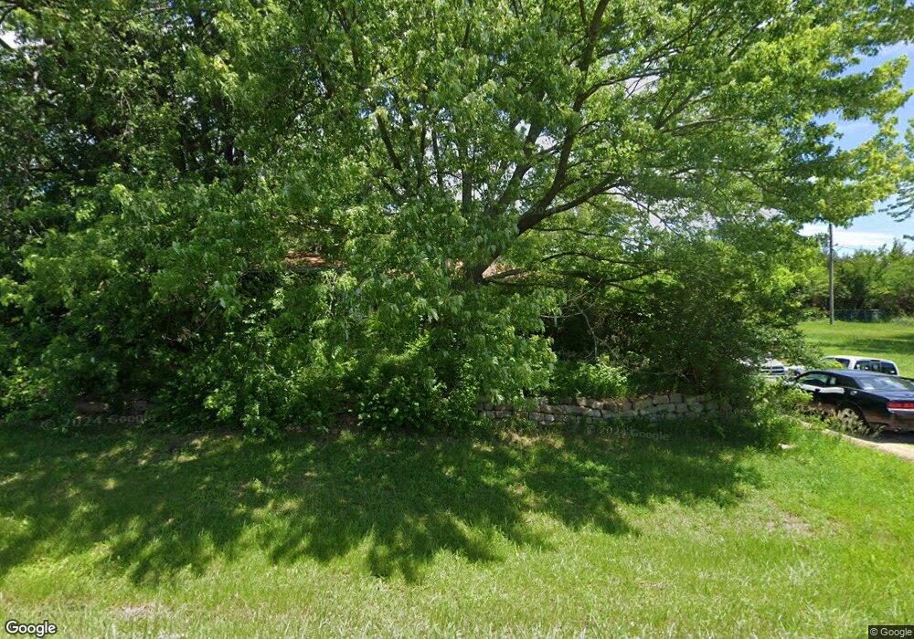 2340 SW Roy Rd, Topeka, KS 66614 - photo 1