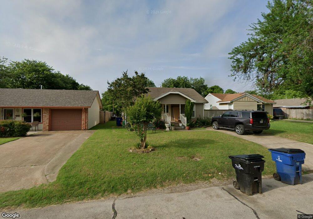 1720 W Johnson St, Denison, TX 75020 - photo 1