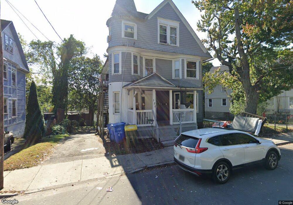 121 Waterville St, Waterbury, CT 06710 - photo 1